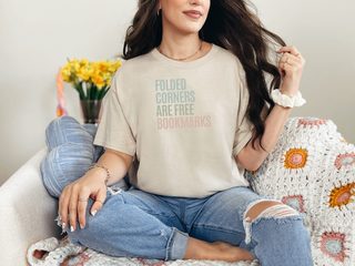 Folded Corners Are Free Bookmarks funny shirt - photo 4