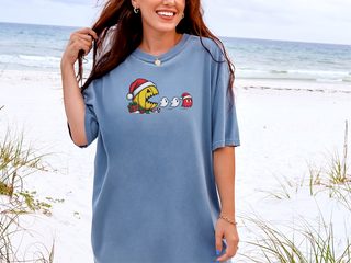 Christmas Ghost Chase funny shirt - photo 5