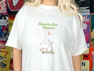 There She Goose funny shirt - photo 1