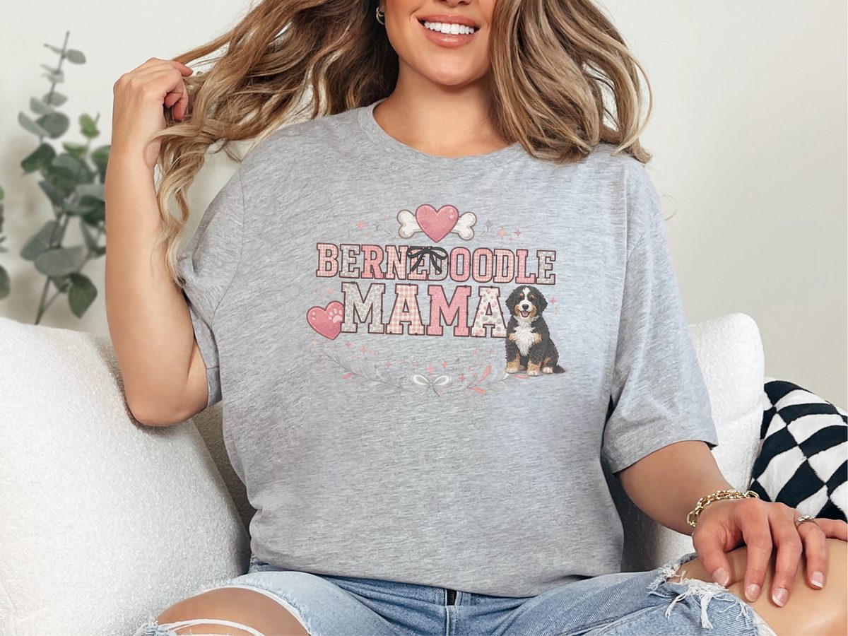 Bernedoodle Mama Heart Dog Bone Crest Vintage Style T-Shirt Gift