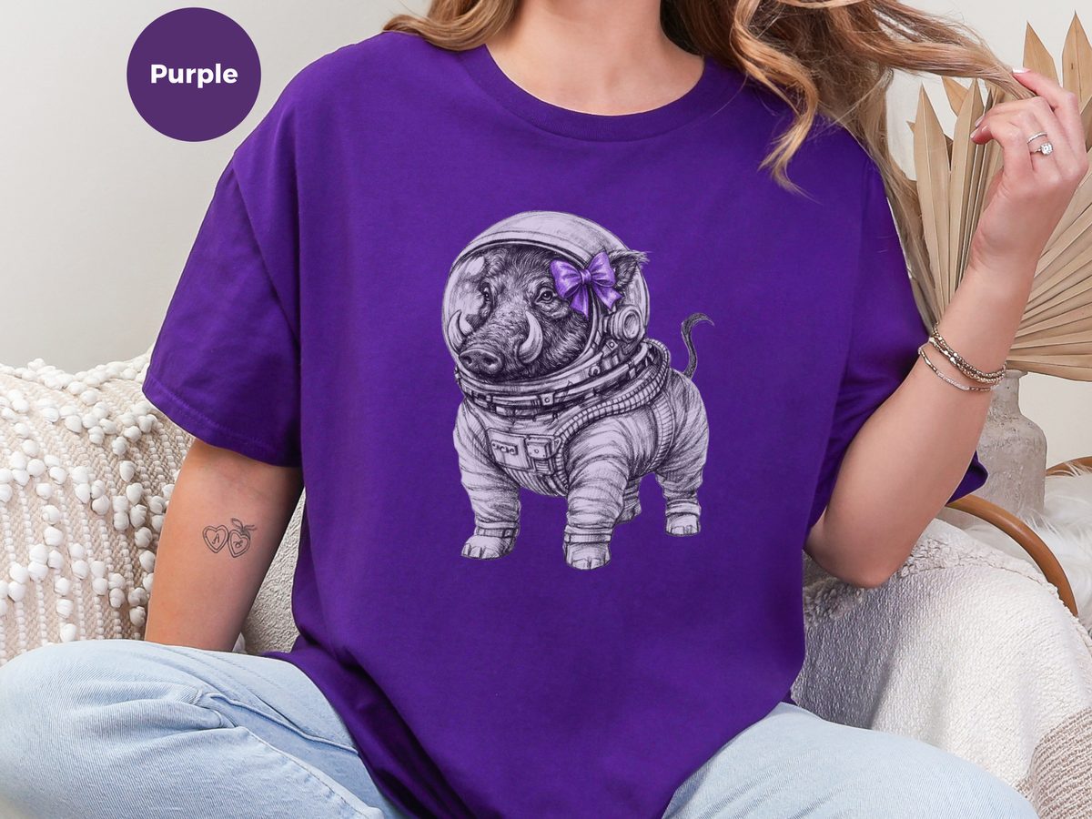 Warthog Astronaut Space Wild Boar Cosmonaut Sci-Fi Animal T-Shirt