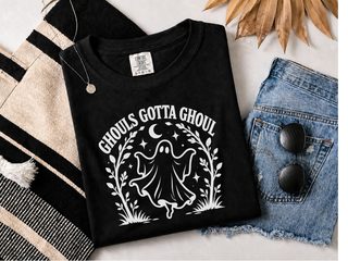 Ghouls Gotta Ghoul Ghost Wreath funny shirt - photo 3