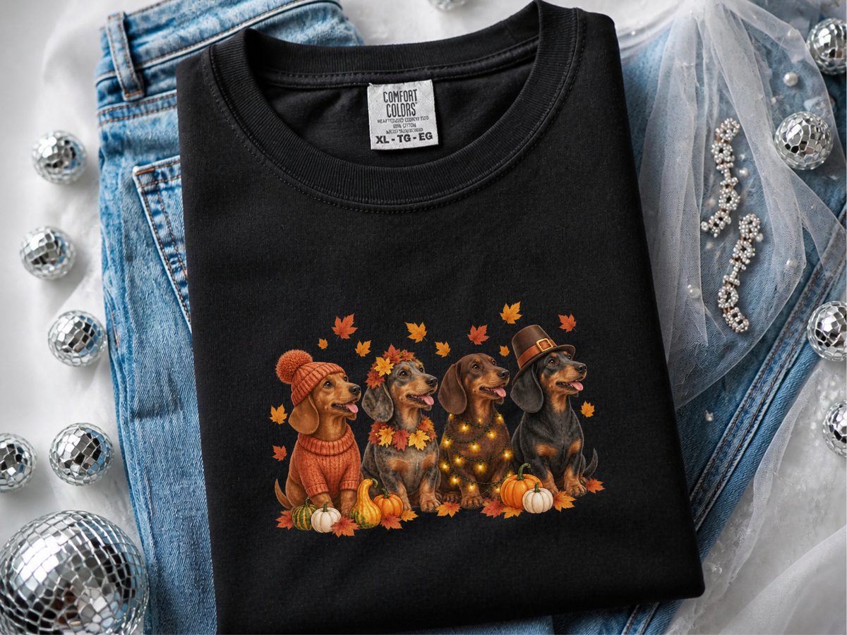 Four Dachshunds Autumn Pumpkins Wiener Dog Tee Dog Mom Fall Gift