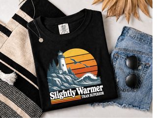 Retro Lighthouse Sunset Waves funny shirt - photo 3