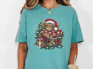Highland Cow Christmas Sleigh doodle dog shirt - photo 12