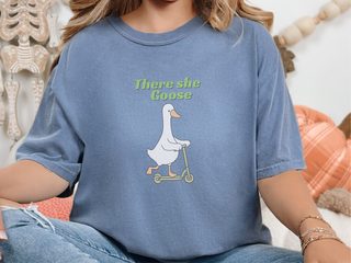 There She Goose funny shirt - photo 4