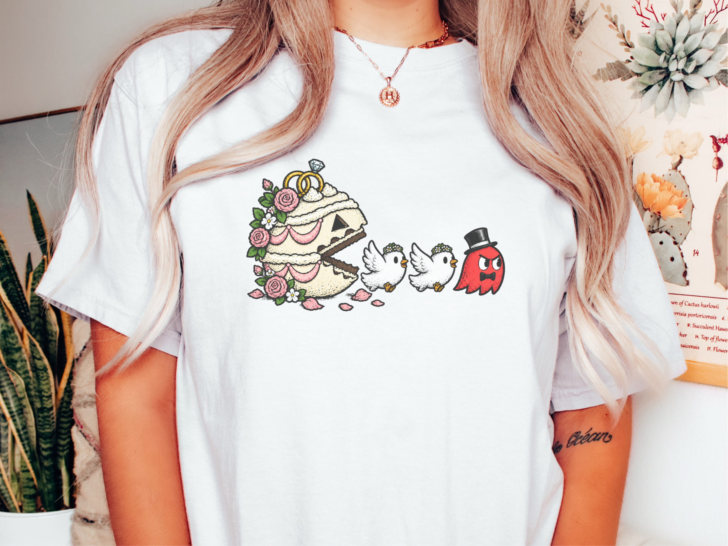 Wedding Cake Doves Arcade funny shirt - photo 1