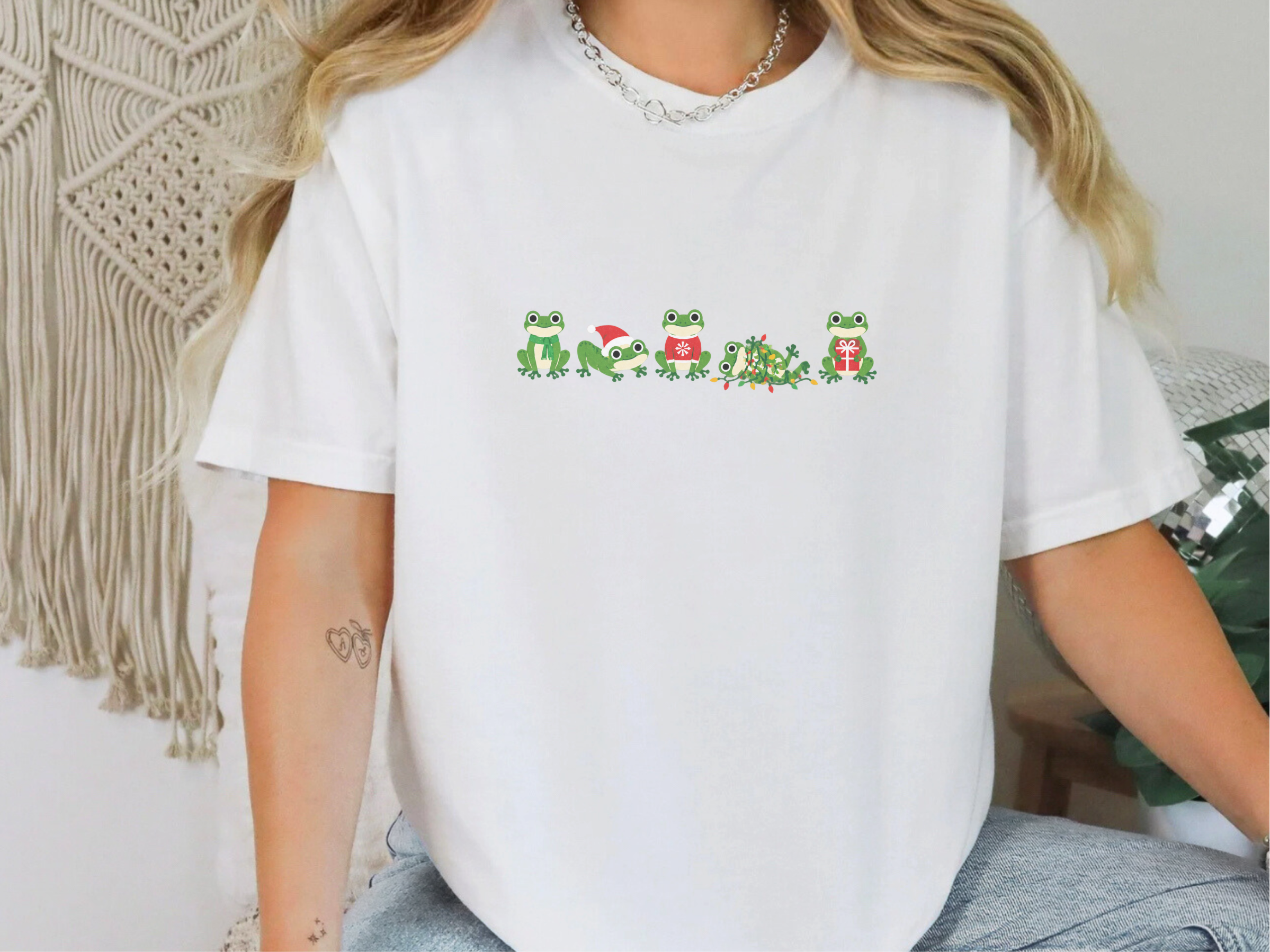 Sir Froggy Christmas Lineup funny shirt - photo 4