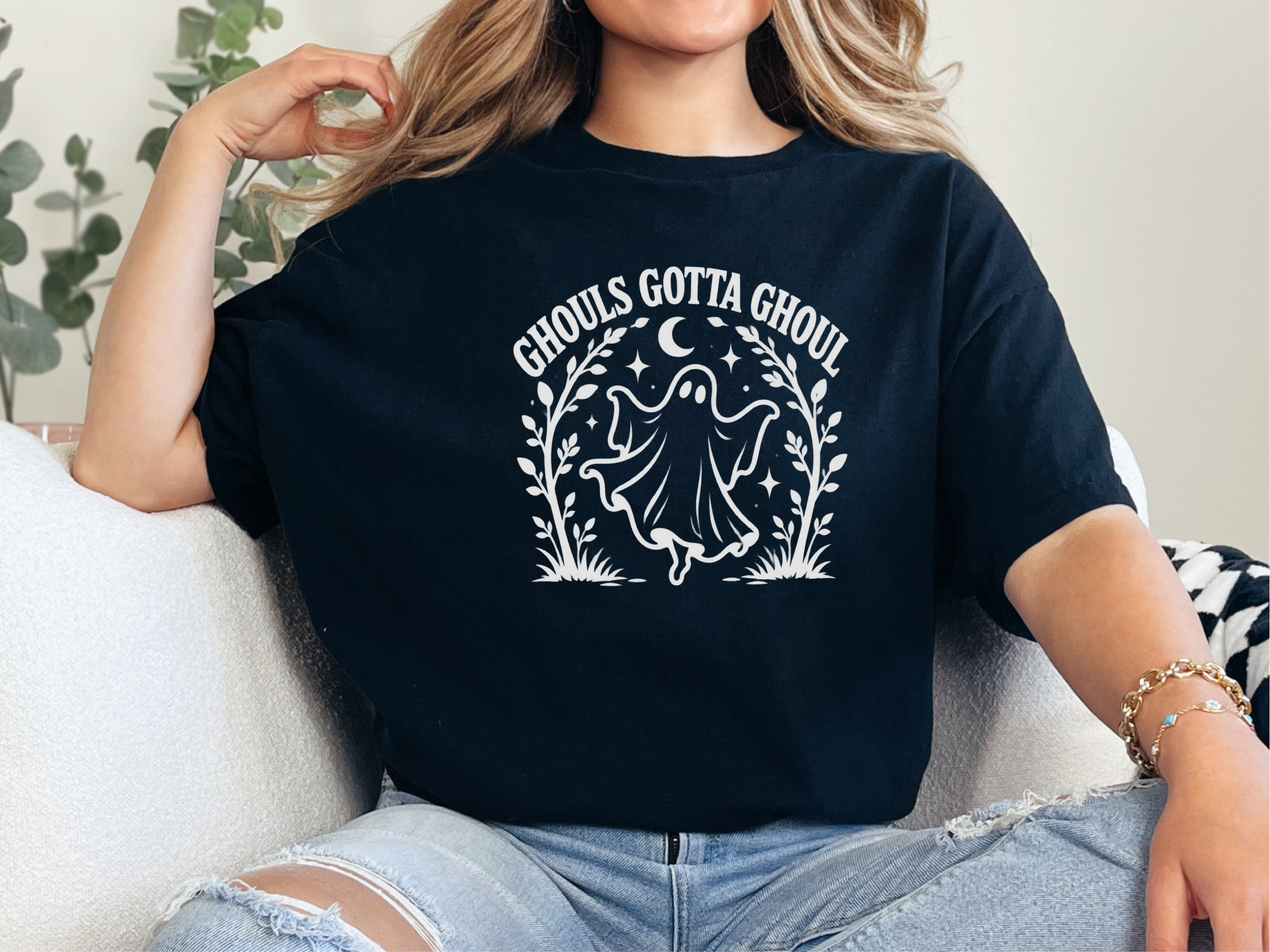 Ghouls Gotta Ghoul Ghost Wreath funny shirt - photo 2