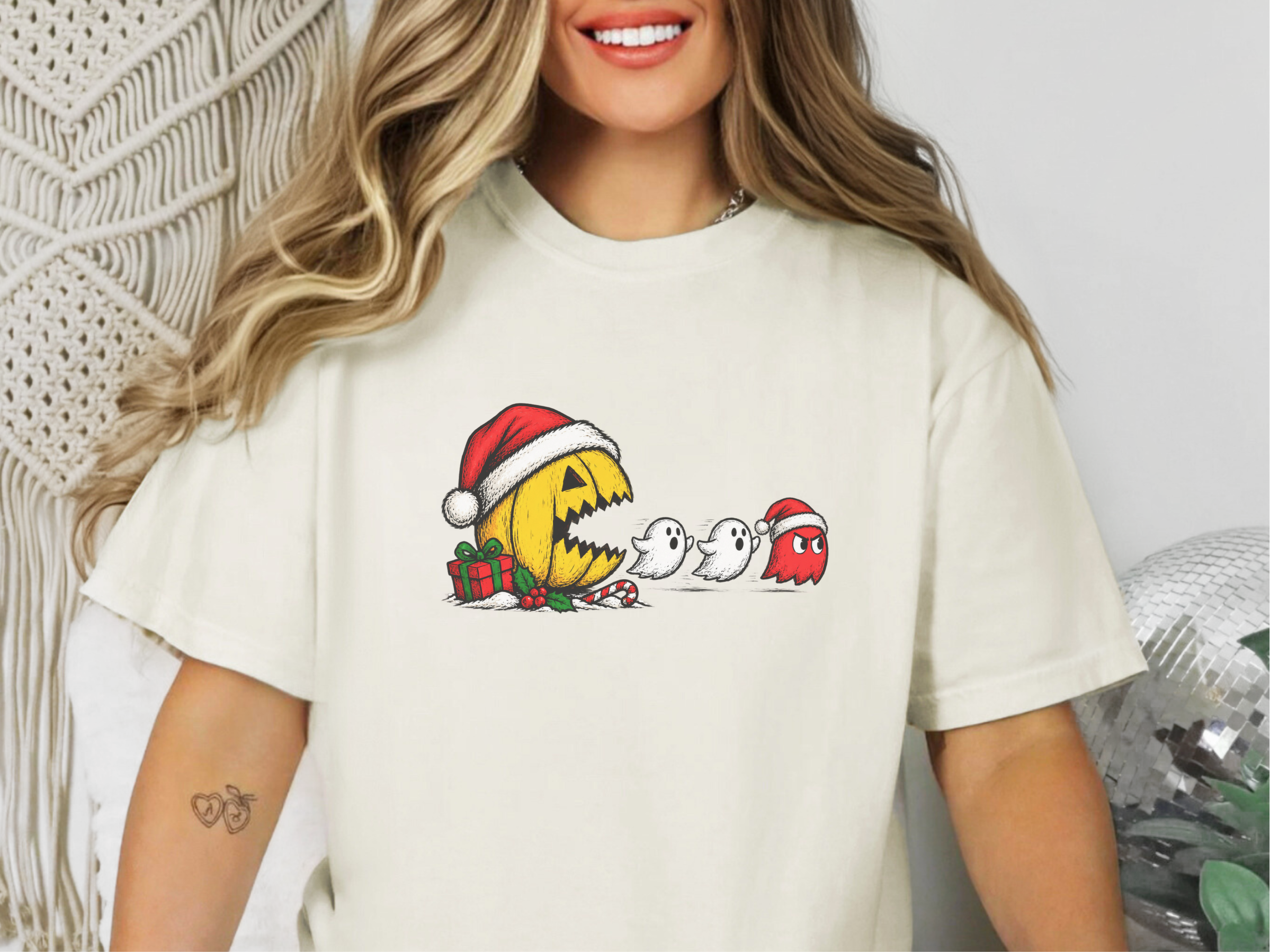 Christmas Pacman Ghost Chase funny shirt - photo 8