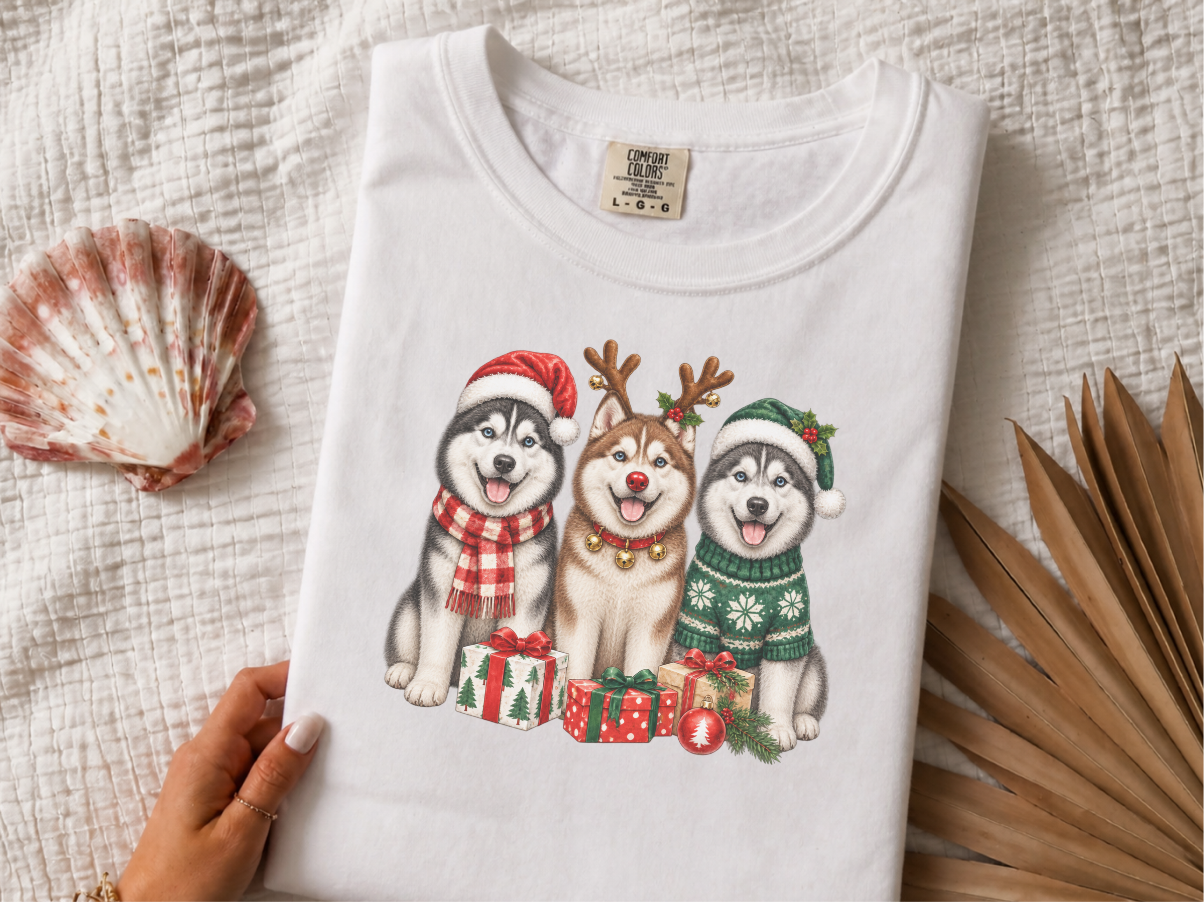 Christmas Husky Trio Presents