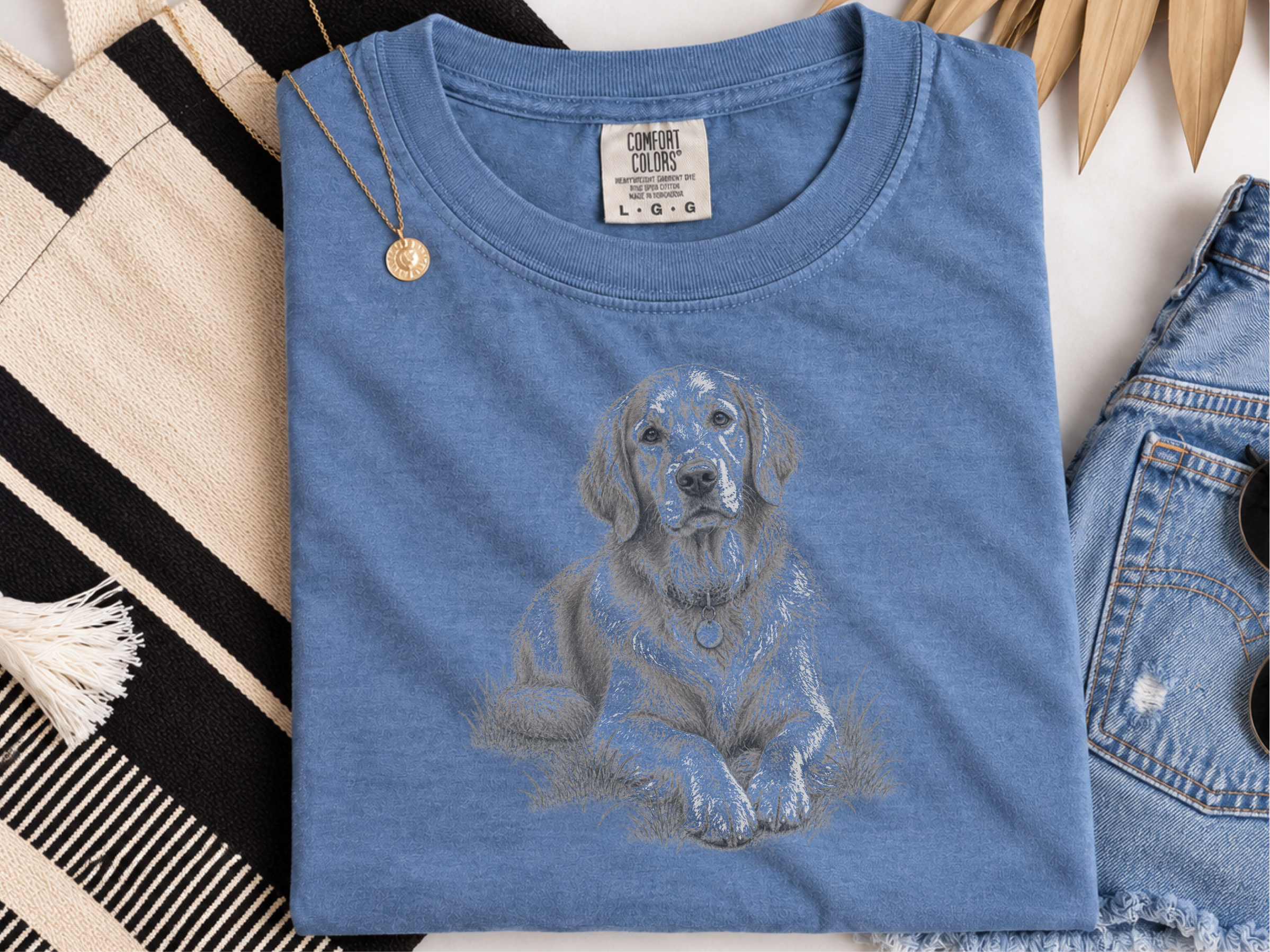 Golden Retriever Lying In Grass doodle dog shirt - photo 5