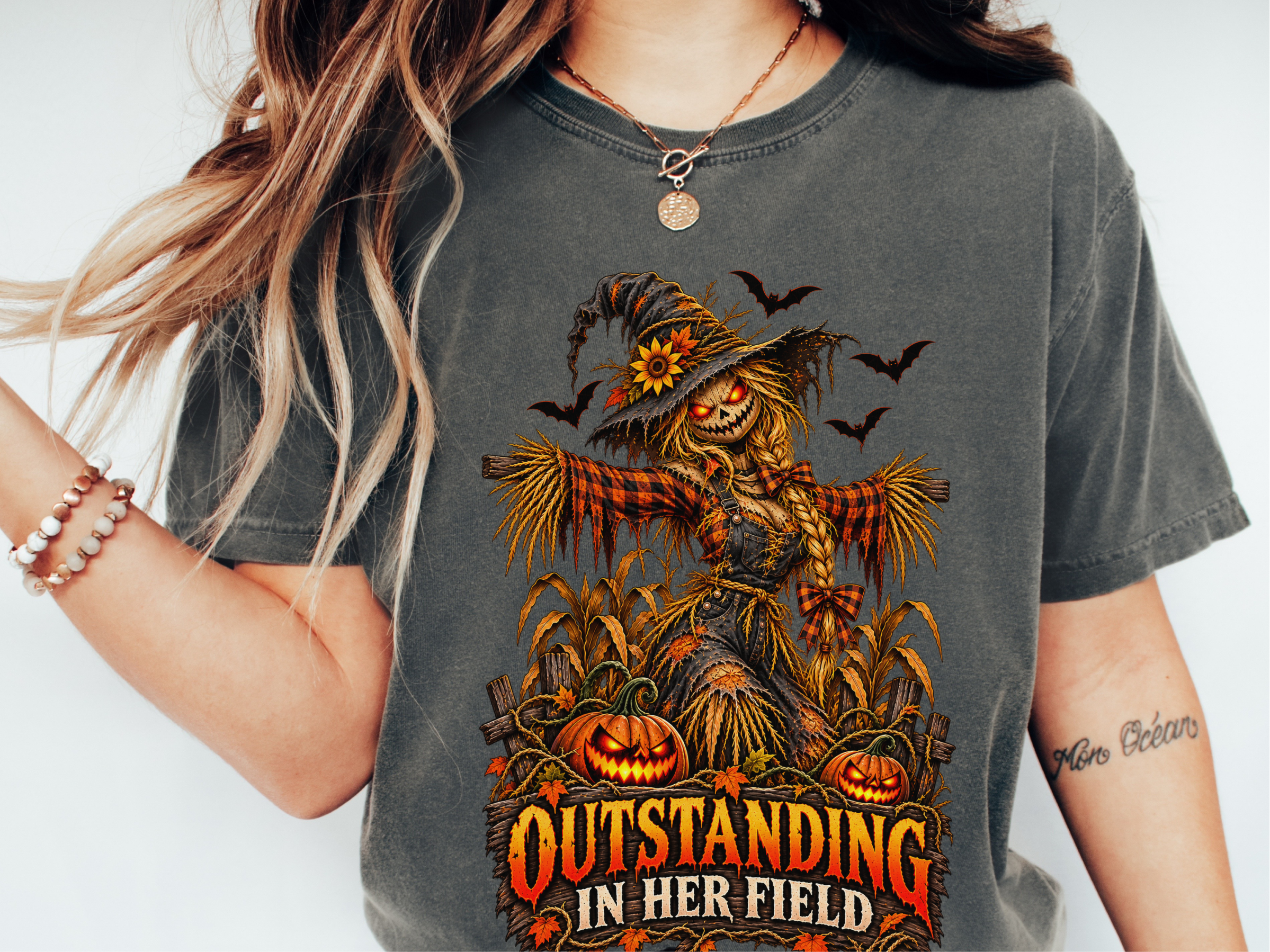 Scarecrow Outstanding In Her Field funny shirt - photo 2