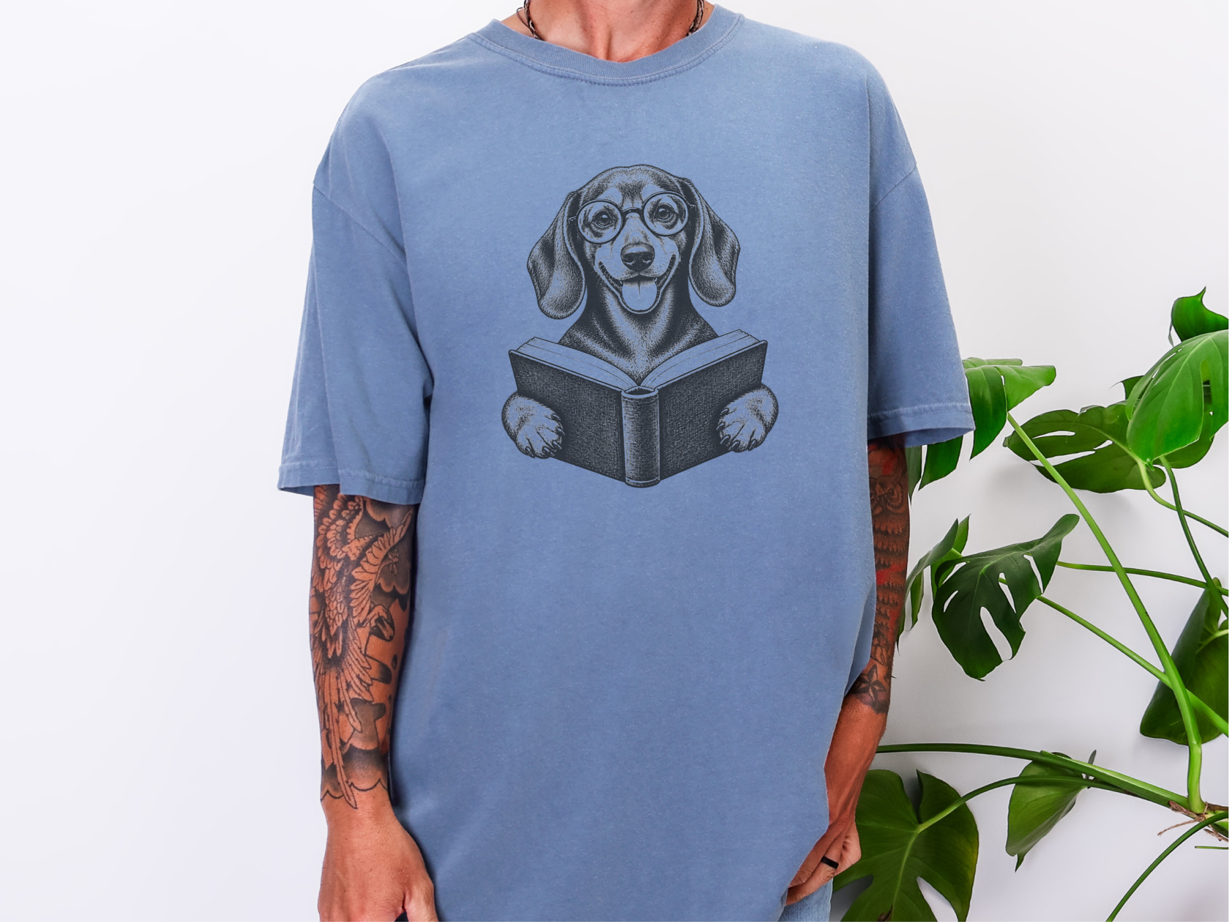 Reading Dachshund With Glasses doodle dog shirt - photo 7