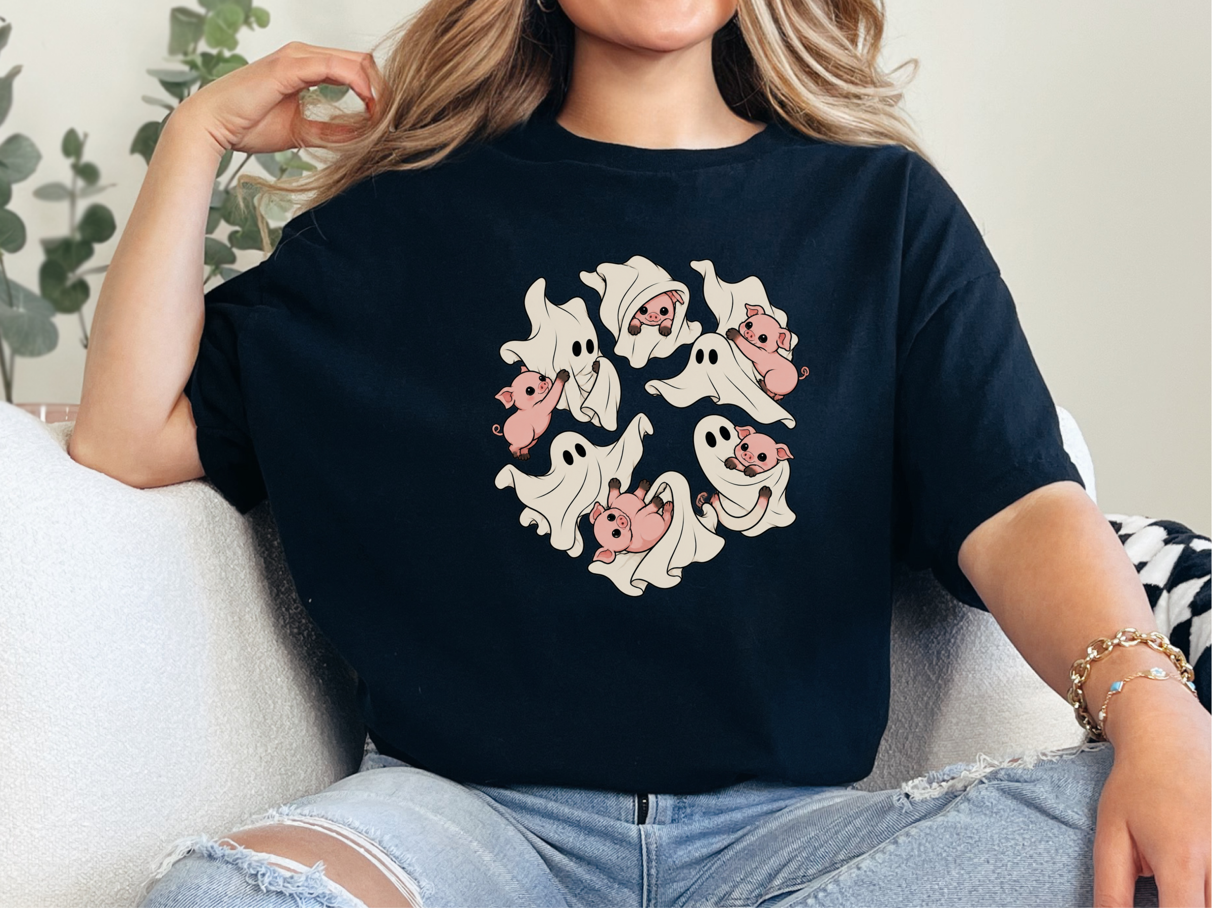 Cute Ghost Playing With Pig funny shirt - photo 5