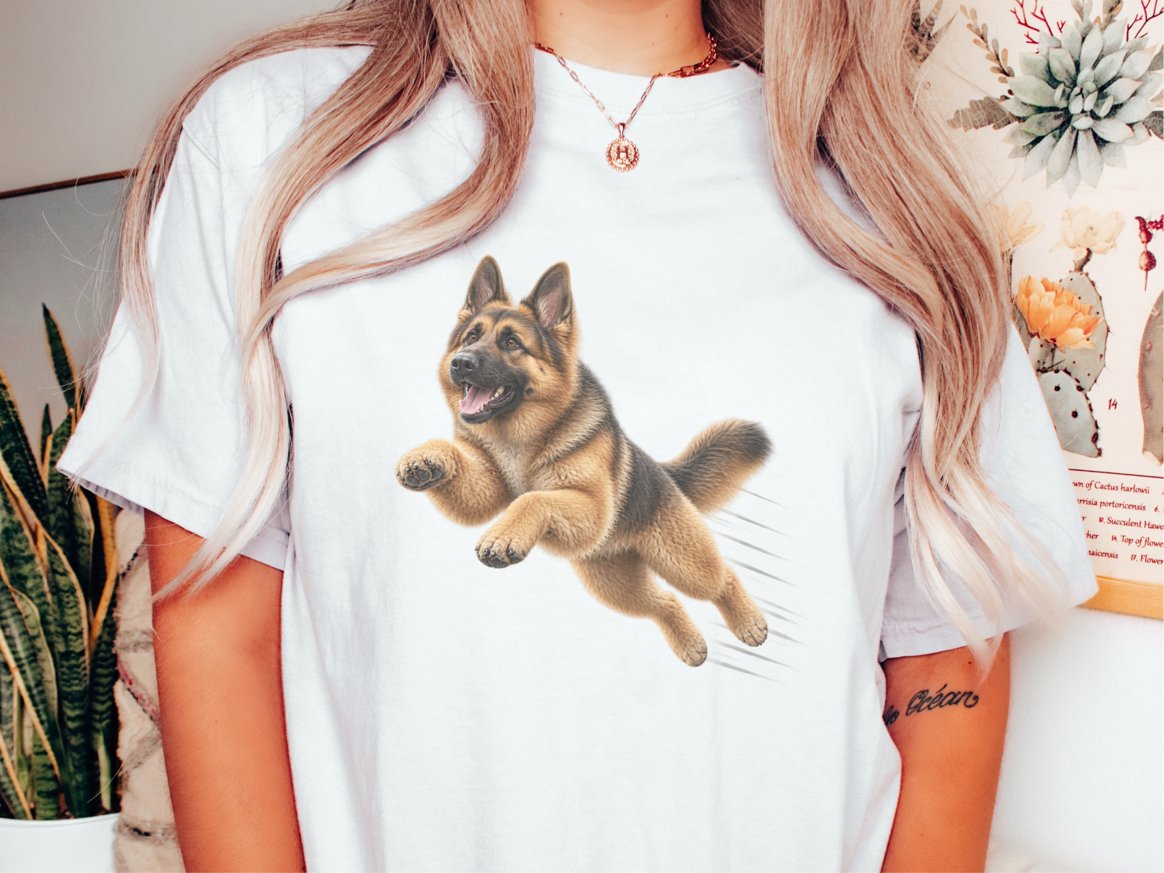 German Shepherd Running Speed Lines doodle dog shirt - photo 1