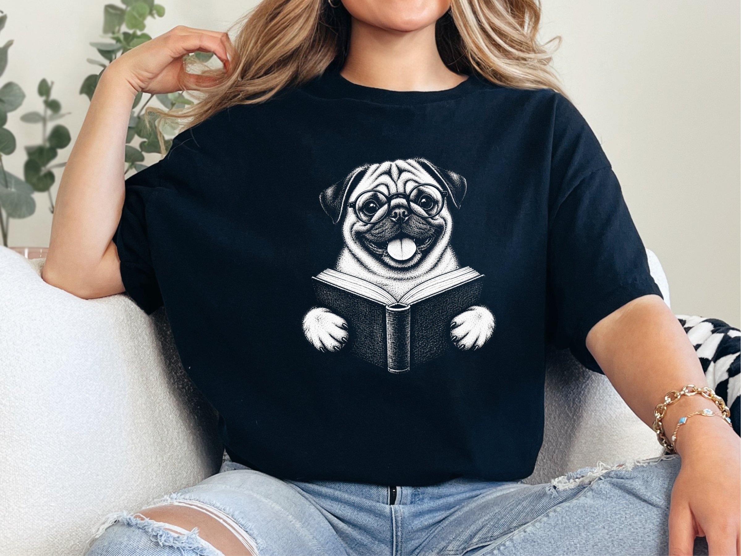 Reading Pug Round Glasses doodle dog shirt - photo 5
