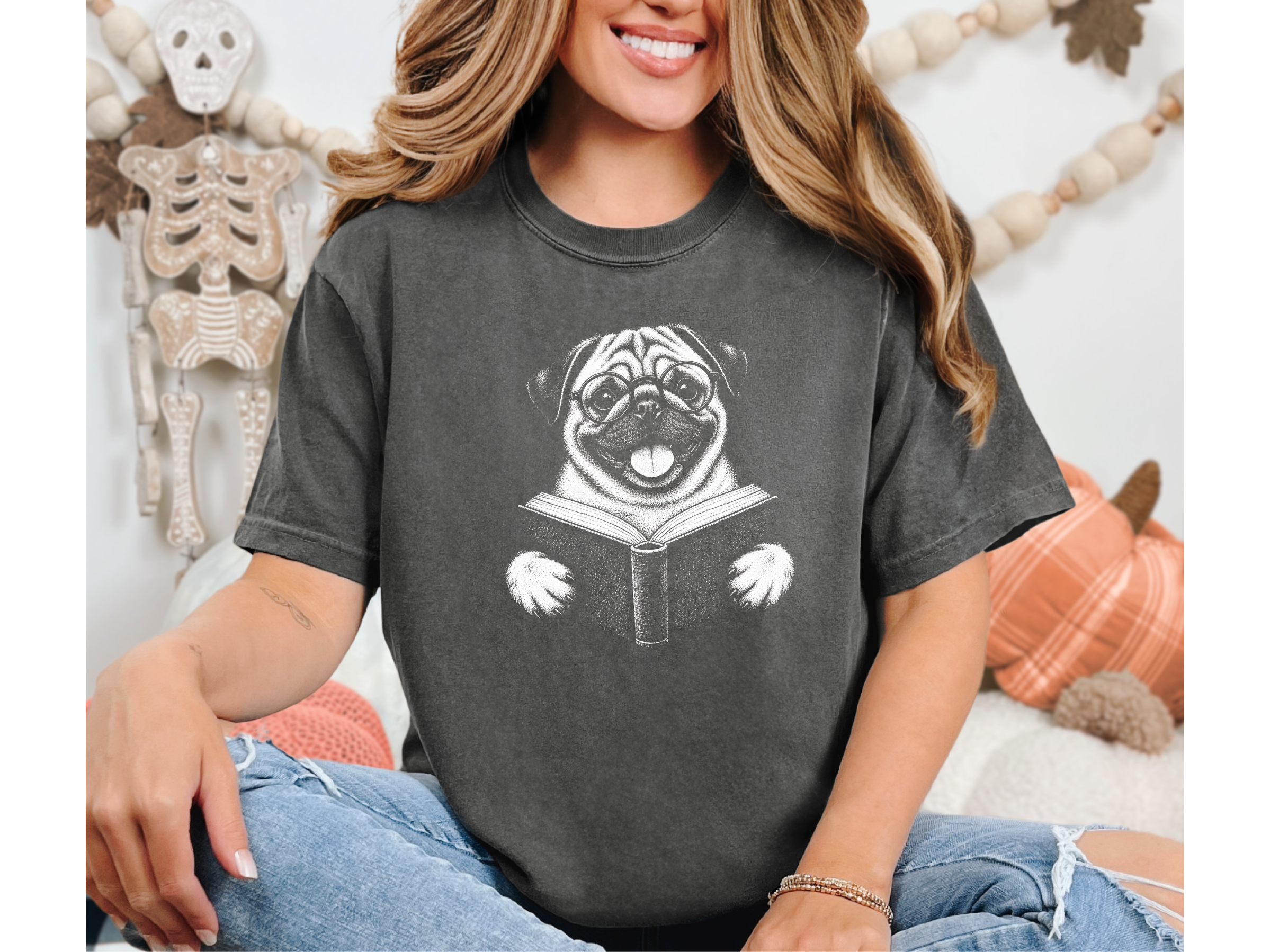 Reading Pug Round Glasses doodle dog shirt - photo 7