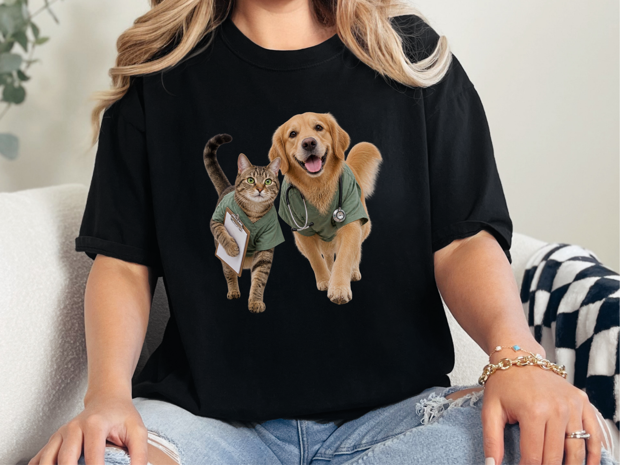 Golden Retriever And Tabby Cat Veterinarians funny shirt - photo 4